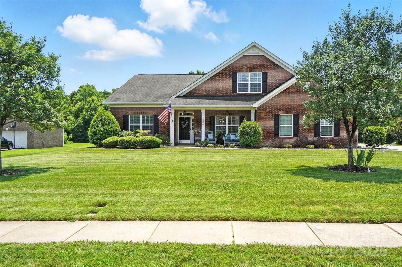 1006 Spring Rose Lane, Matthews, NC 28104