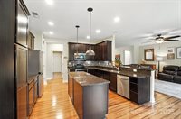 1006 Spring Rose Lane, Matthews, NC 28104