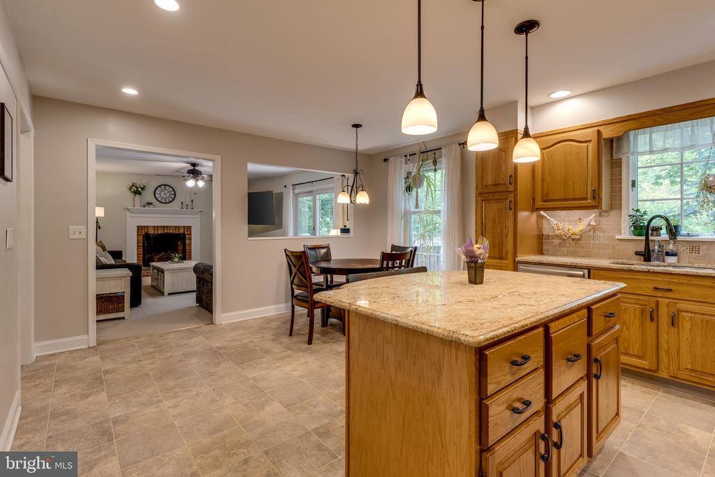 200 Mulberry Place, Douglassville, PA 19518