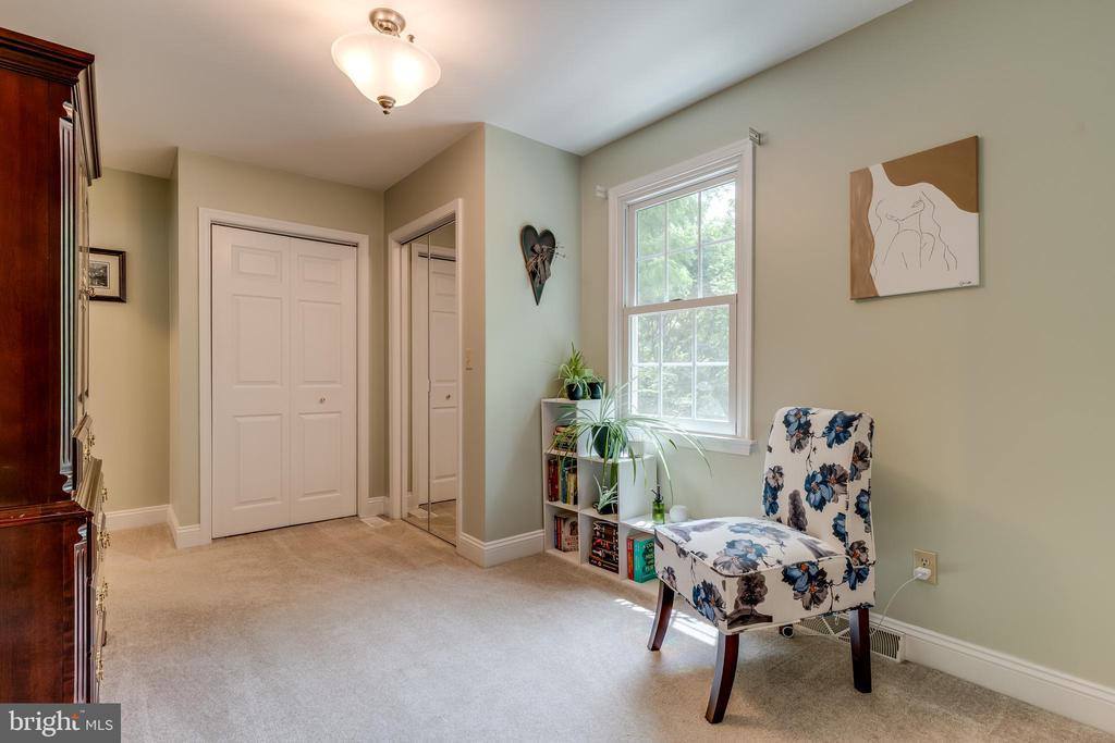 200 Mulberry Place, Douglassville, PA 19518