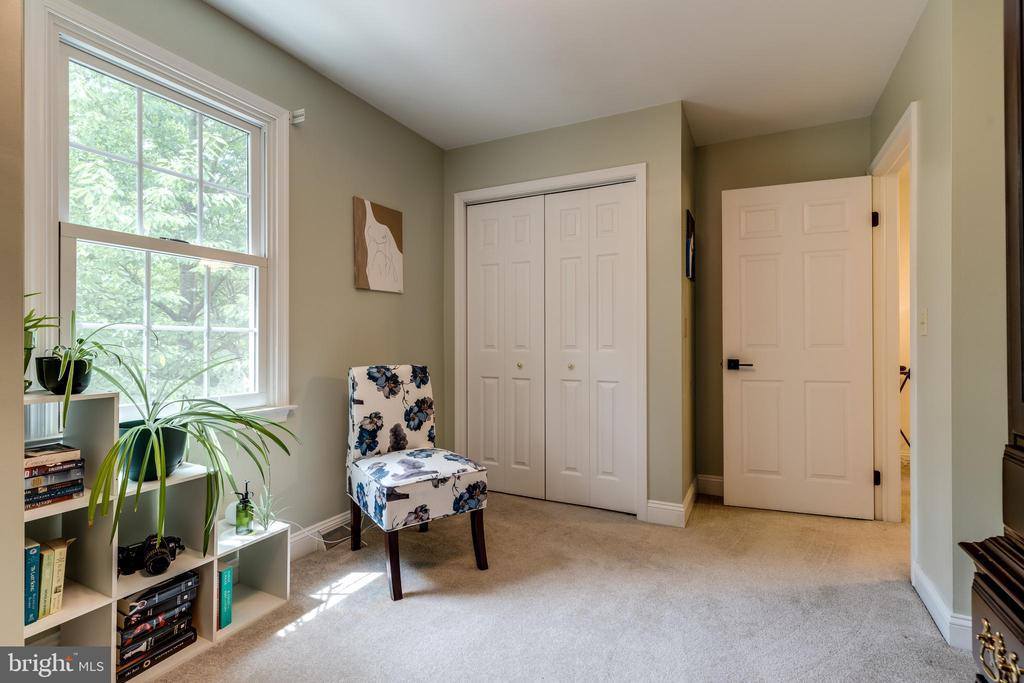 200 Mulberry Place, Douglassville, PA 19518