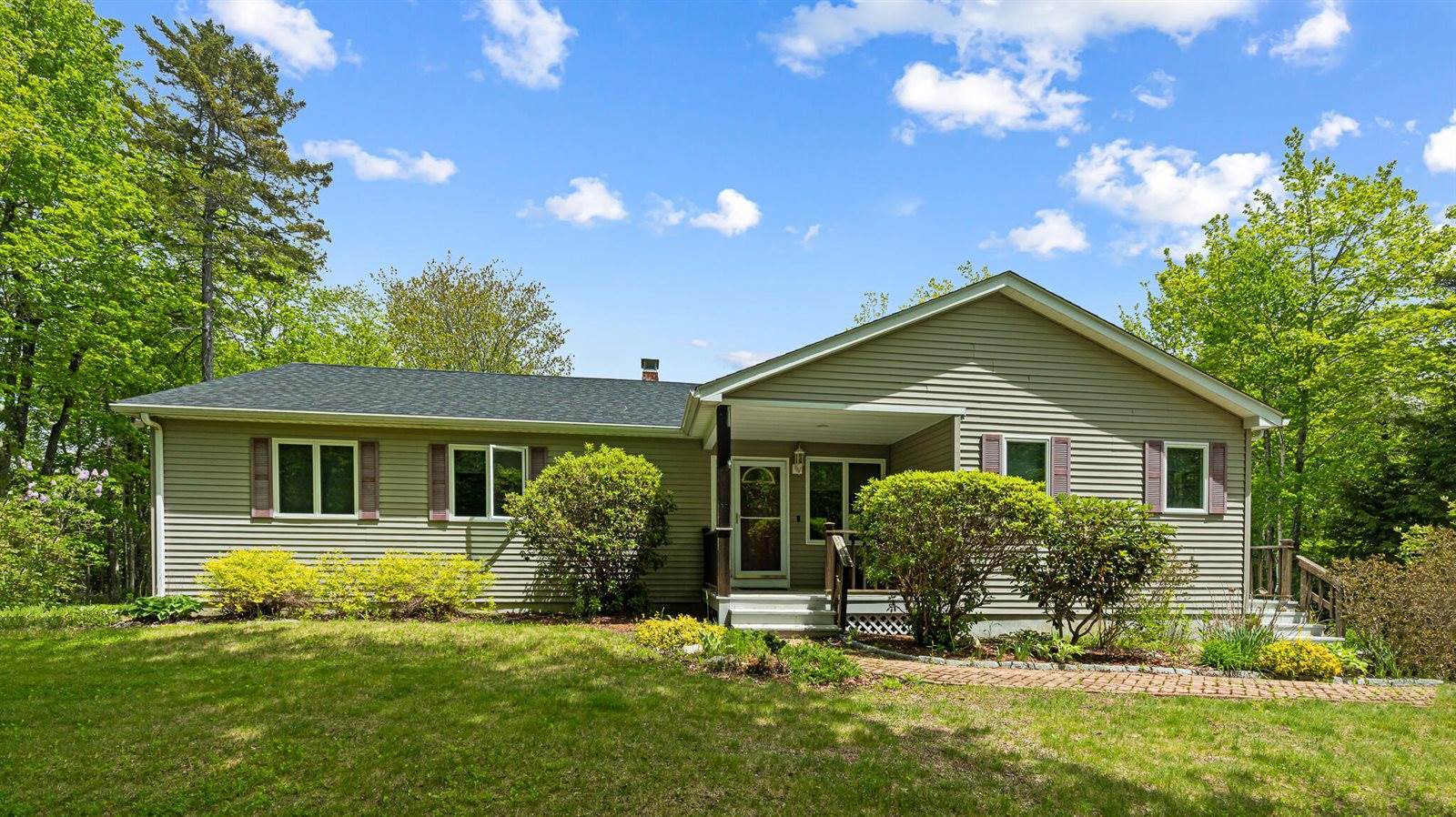 92 Haynes Avenue, Ellsworth, ME 04605