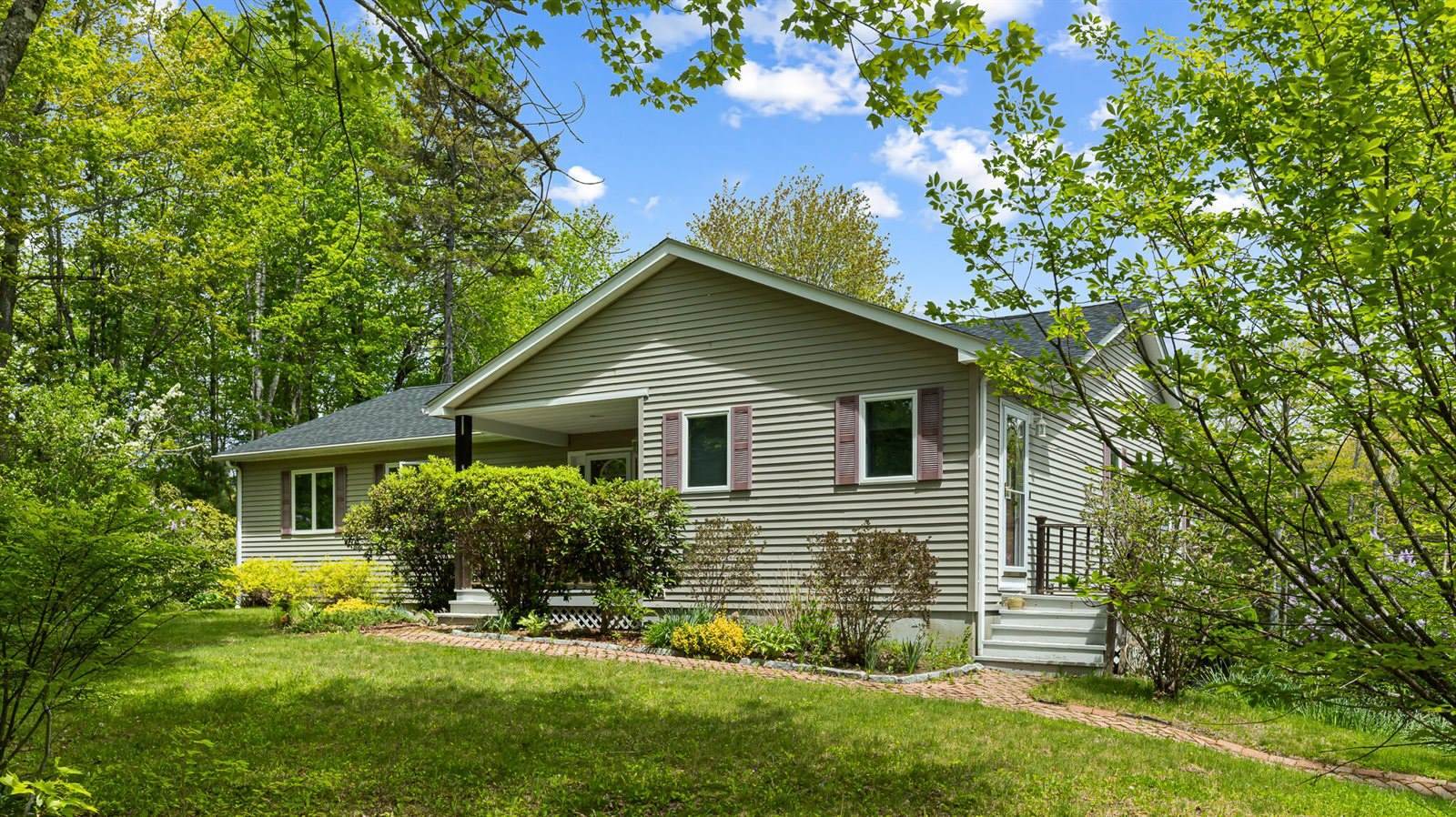 92 Haynes Avenue, Ellsworth, ME 04605