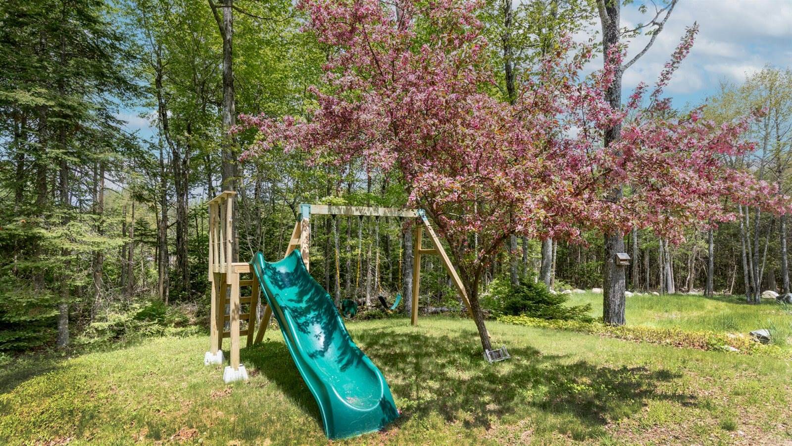 92 Haynes Avenue, Ellsworth, ME 04605