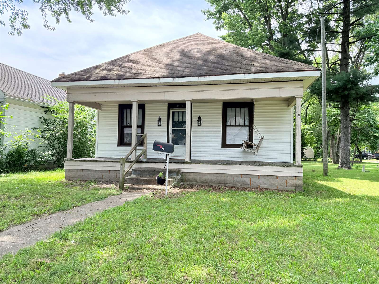 2414 Garfeild, Terre Haute, IN 47804