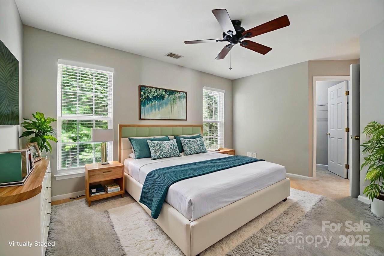 10867 Garden Oaks Lane, Charlotte, NC 28273