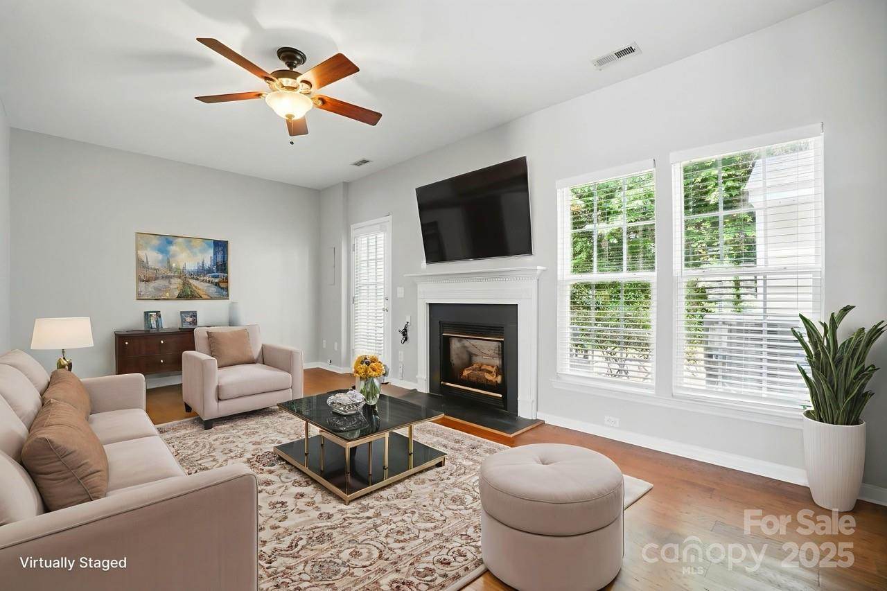 10867 Garden Oaks Lane, Charlotte, NC 28273