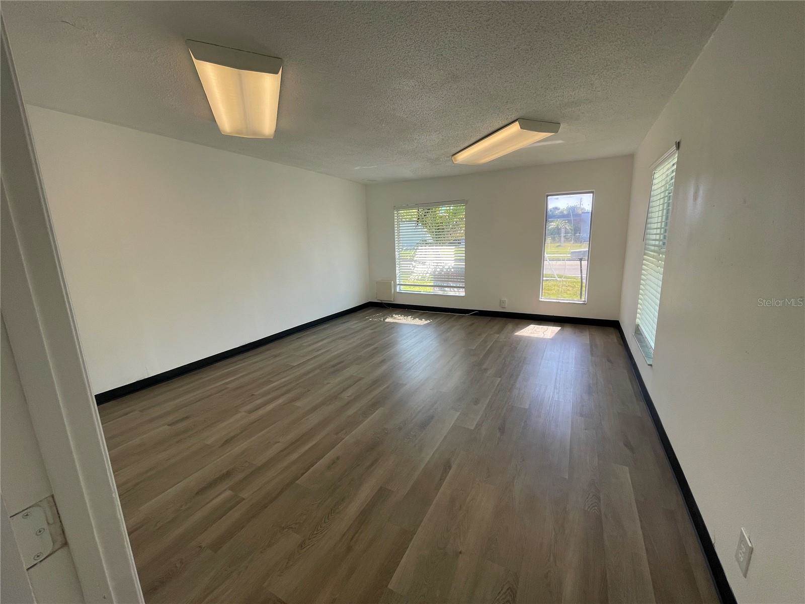 1212 South Highland Avenue, Clearwater, FL 33756