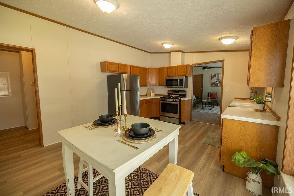 102 E 7th Street, Jonesboro, IN 46938