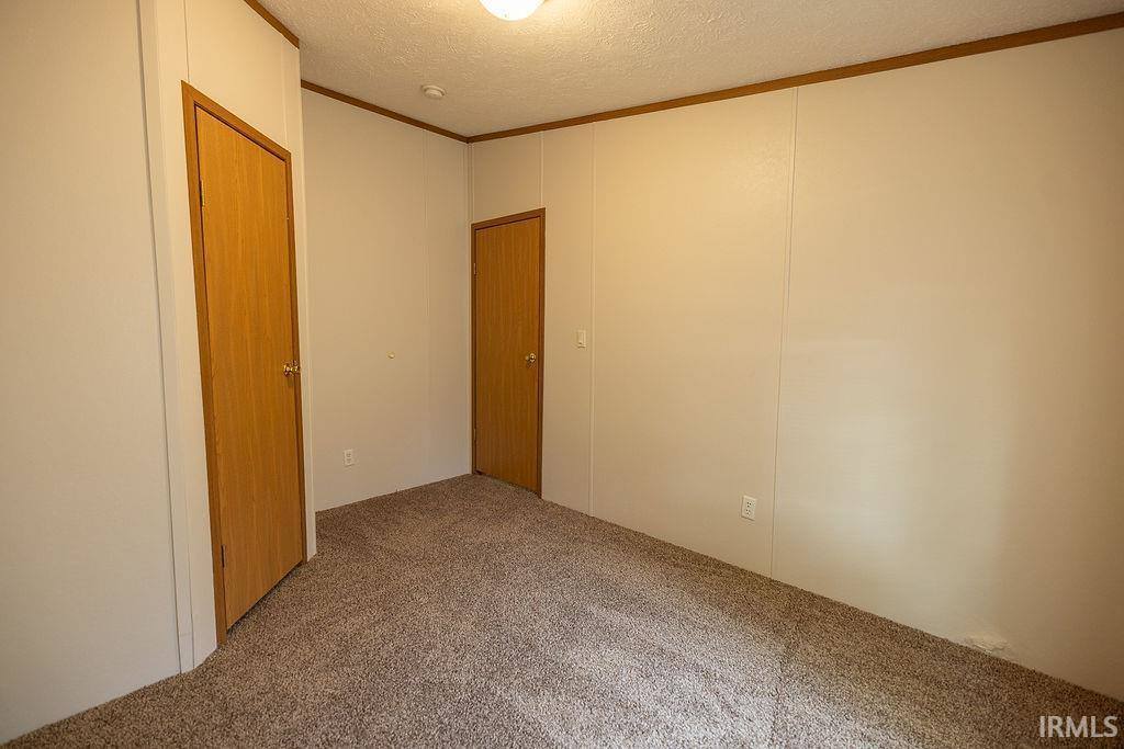 102 E 7th Street, Jonesboro, IN 46938