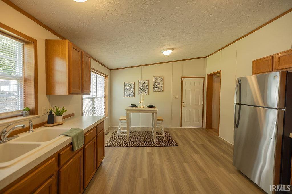 102 E 7th Street, Jonesboro, IN 46938