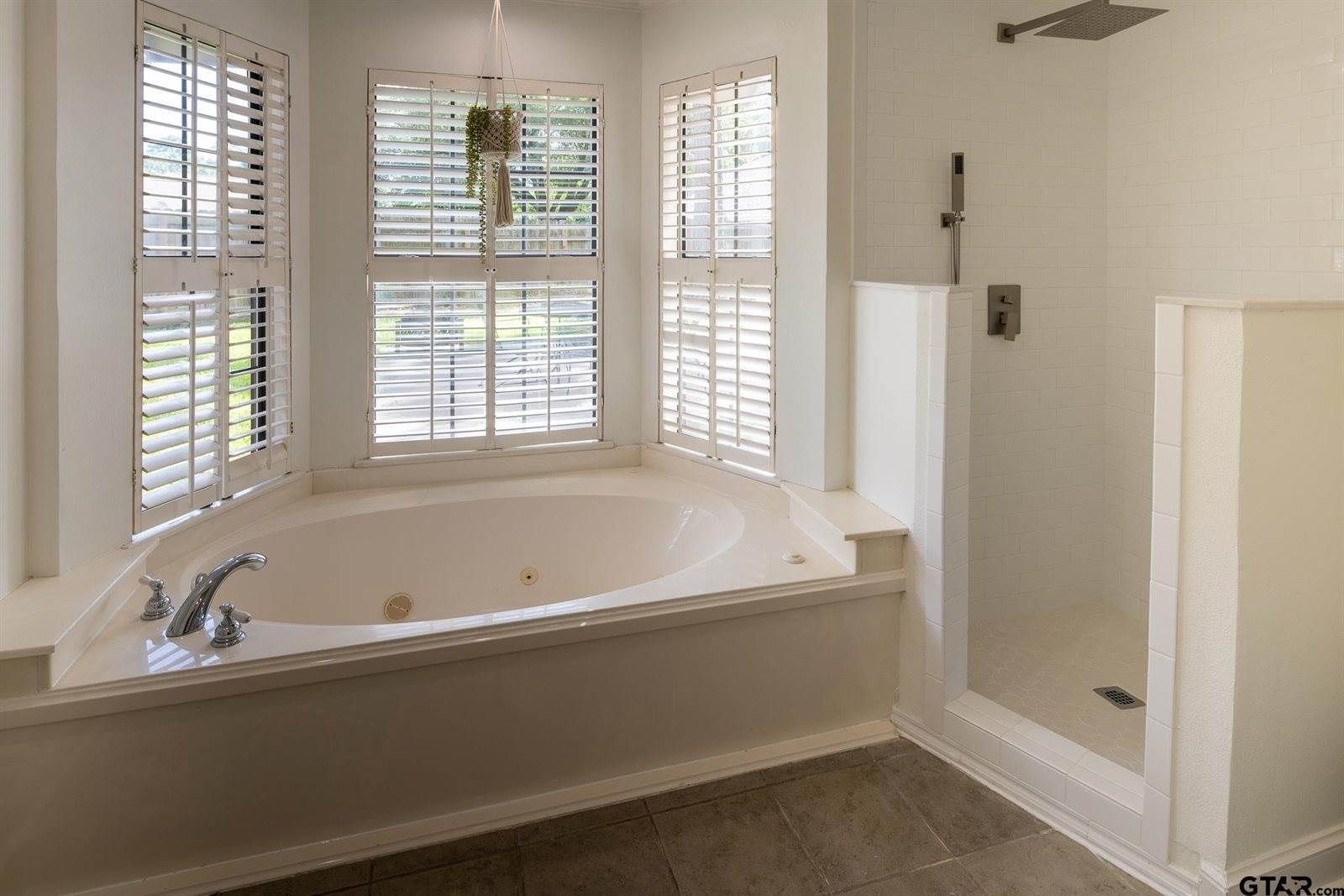 3302 Moss Glen Circle, Tyler, TX 75707