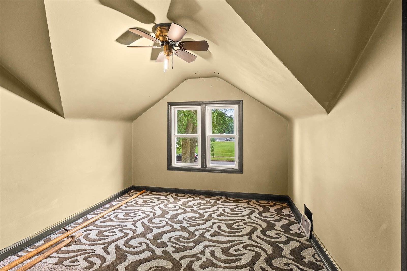 2244 Madison Street, Stevens Point, WI 54481