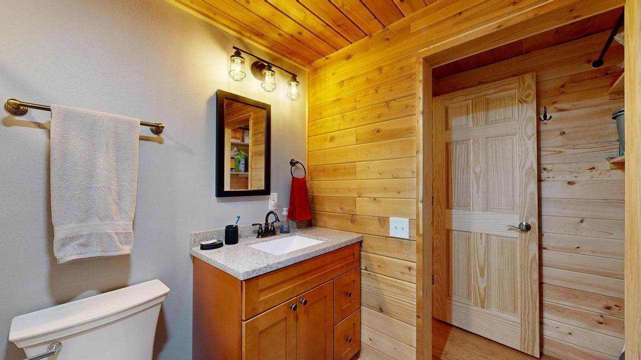 N3031 Lakeview DRIVE, Montello, WI 53949