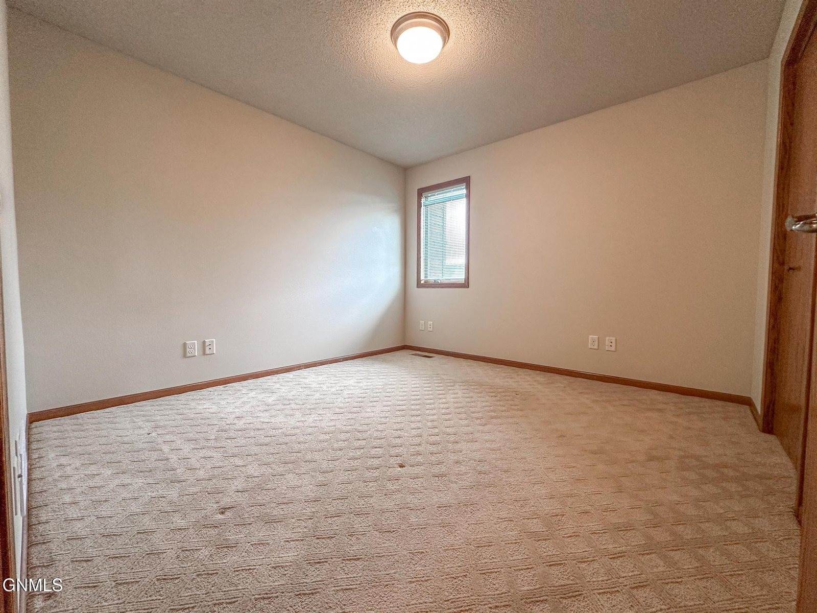 4100 Coleman Street, Bismarck, ND 58503