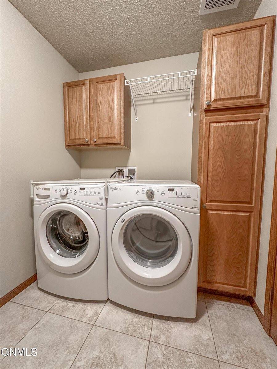 4100 Coleman Street, Bismarck, ND 58503