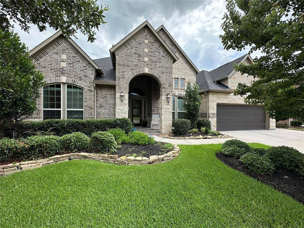 19618 Lone Tupelo Court, Cypress, TX 77433