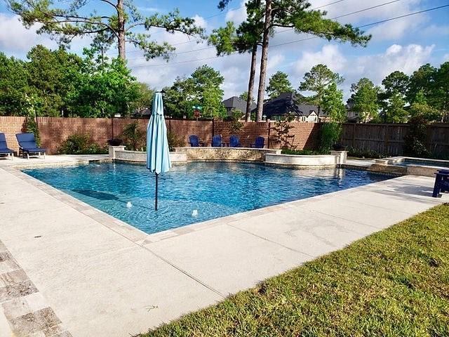 19618 Lone Tupelo Court, Cypress, TX 77433