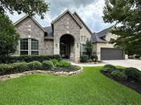 19618 Lone Tupelo Court, Cypress, TX 77433