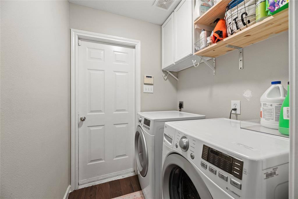 16522 Bluff Springs Drive, Houston, TX 77095