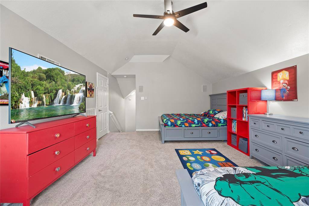 16522 Bluff Springs Drive, Houston, TX 77095