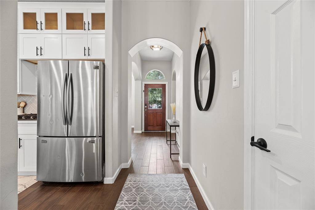 16522 Bluff Springs Drive, Houston, TX 77095