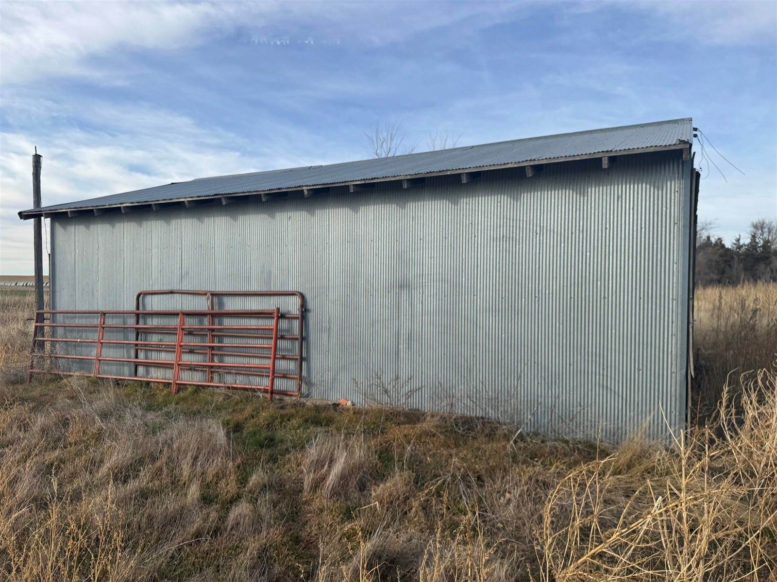 35054 Road 746, Elsie, NE 69134