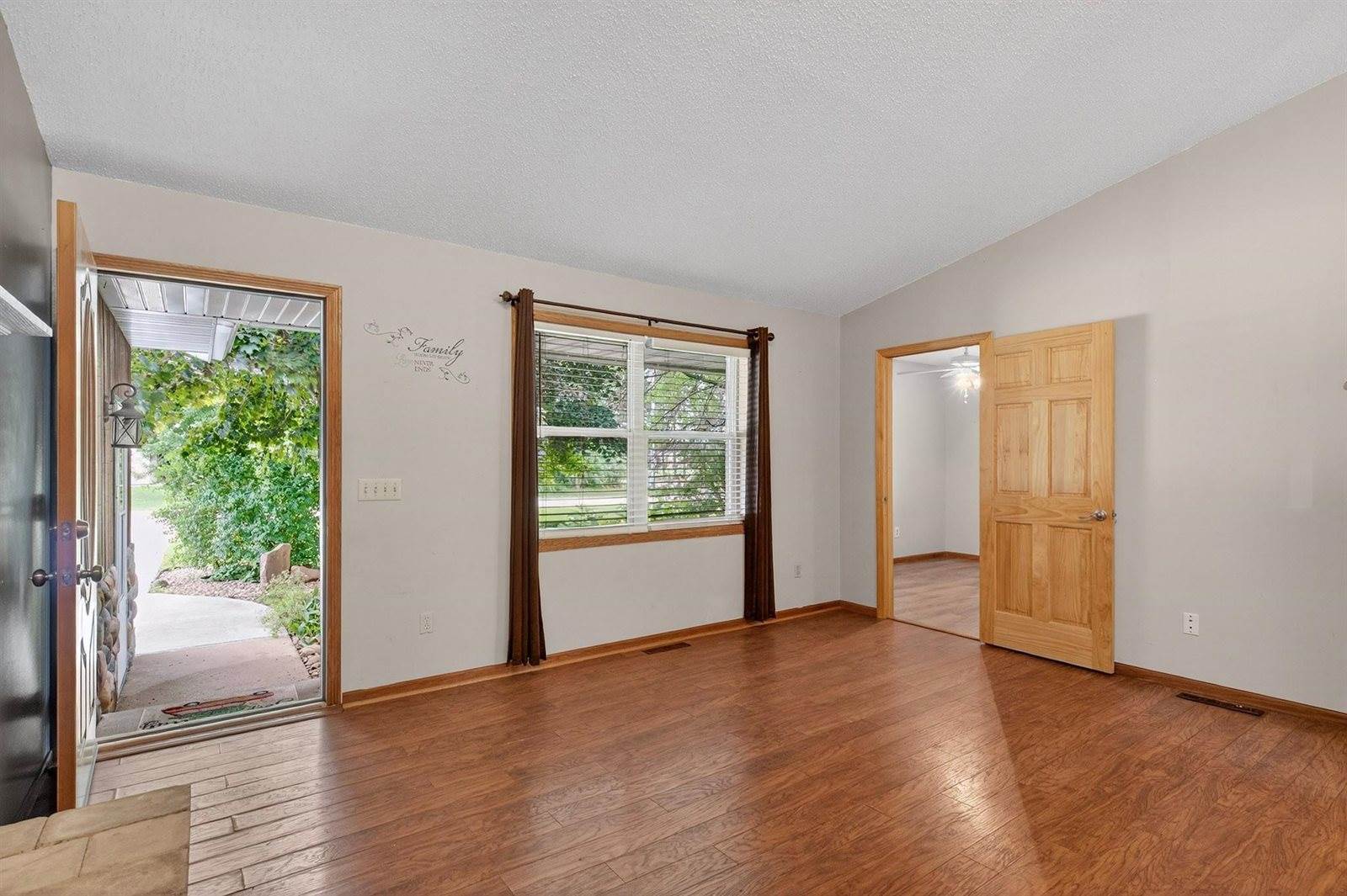 3611 S 73rd Street, Wisconsin Rapids, WI 54494