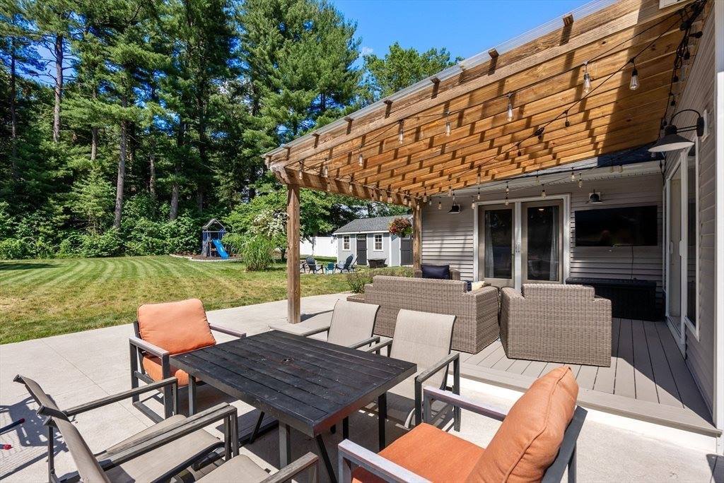 114 Feeding Hills Road, Southwick, MA 01077