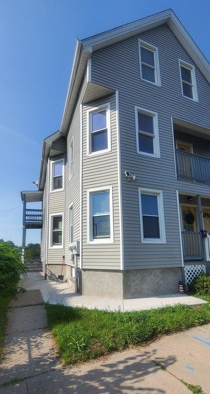 10 Monroe, Springfield, MA 01109