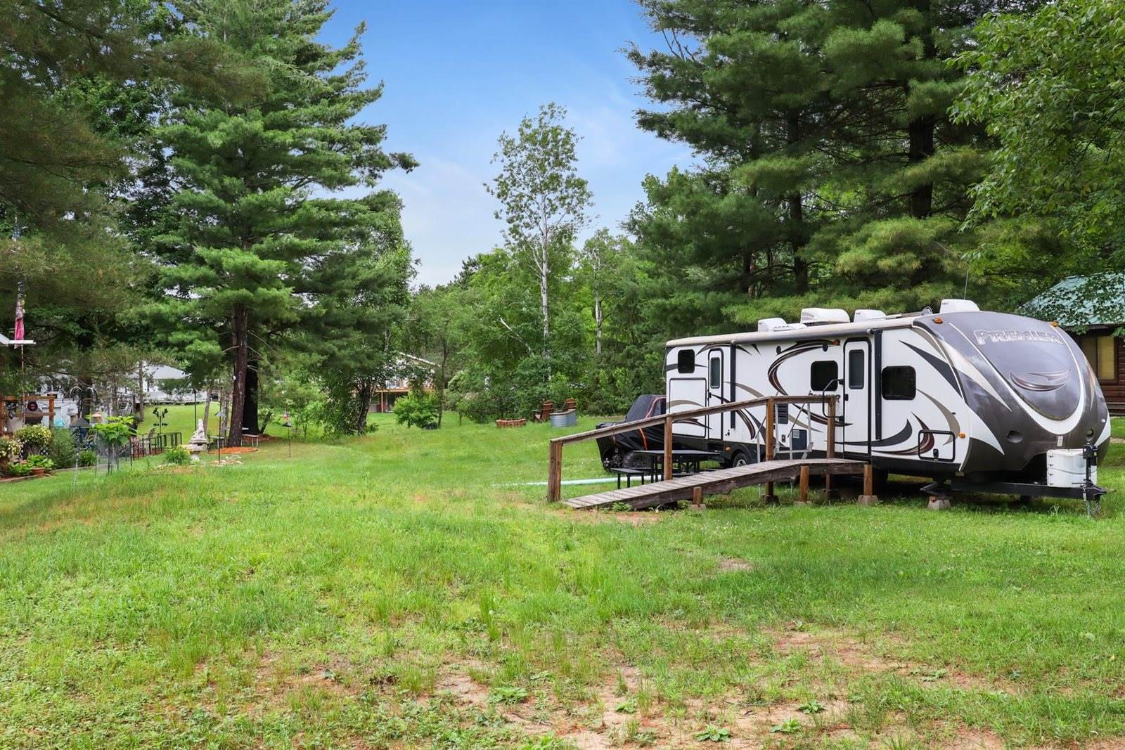 1086 Apache Avenue, Nekoosa, WI 54457