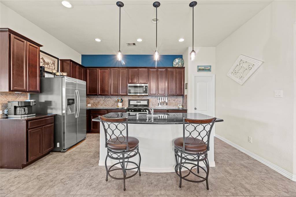 20206 Fossil Valley Lane, Cypress, TX 77433