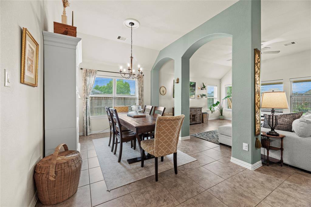 20206 Fossil Valley Lane, Cypress, TX 77433