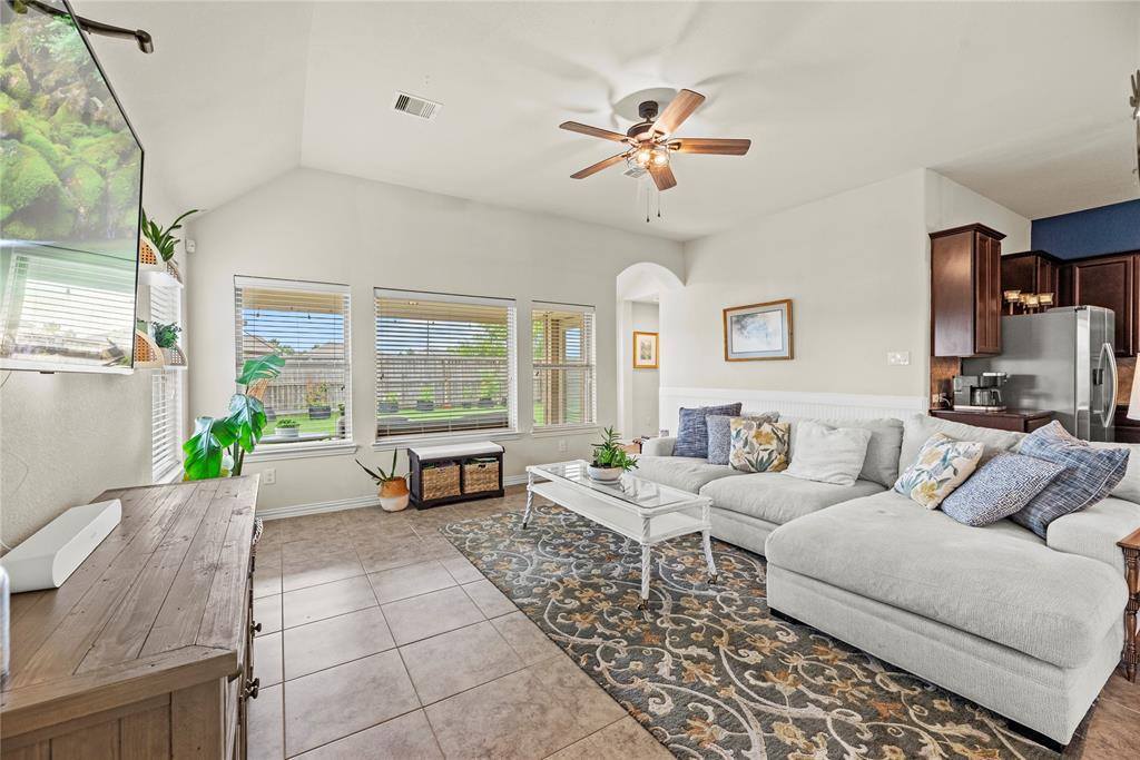 20206 Fossil Valley Lane, Cypress, TX 77433