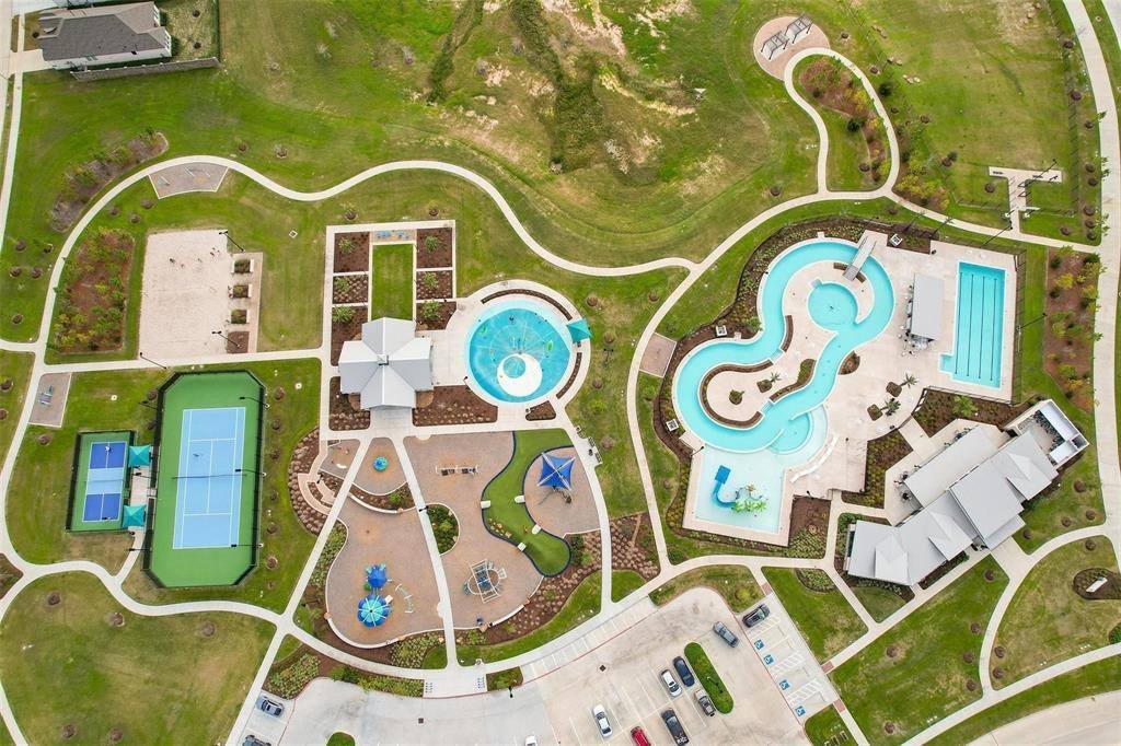 20206 Fossil Valley Lane, Cypress, TX 77433