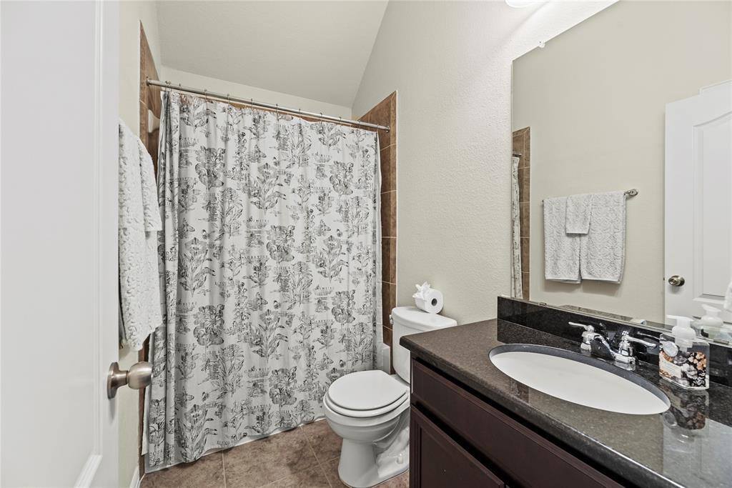 20206 Fossil Valley Lane, Cypress, TX 77433