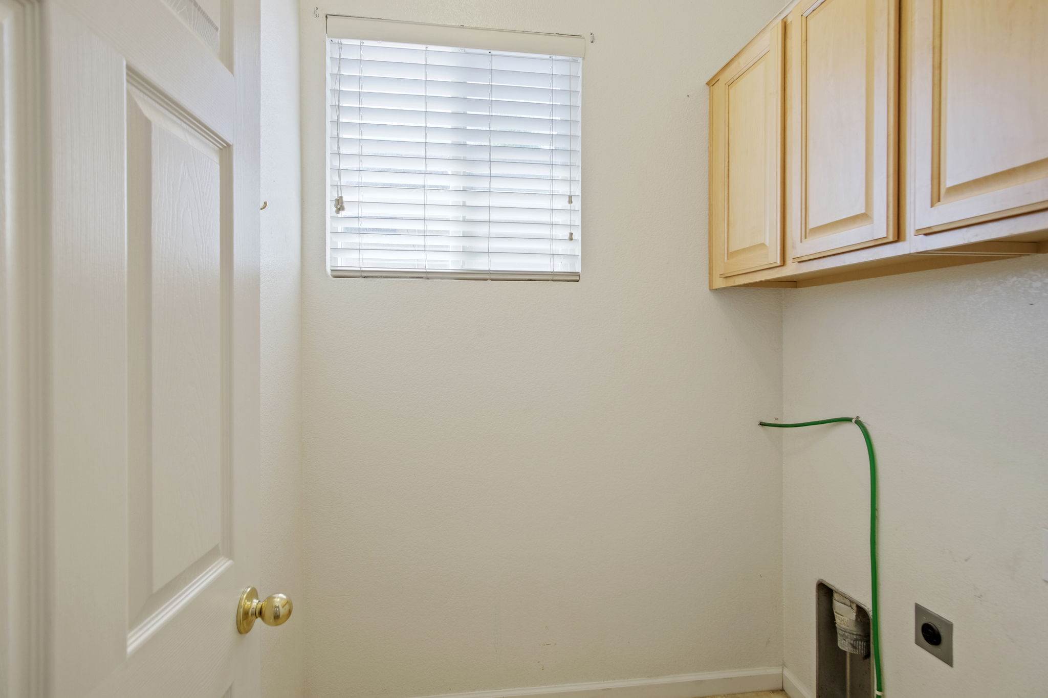 519 Chandler Court, Livingston, CA 95334