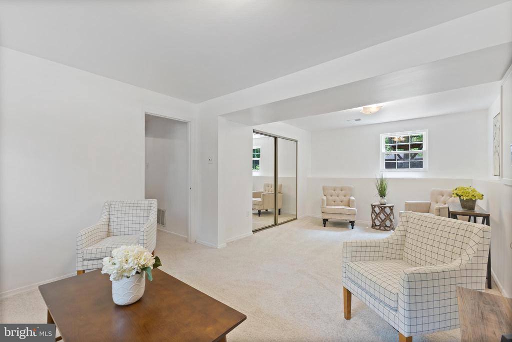 2213 Holly Oak Court, Waldorf, MD 20601