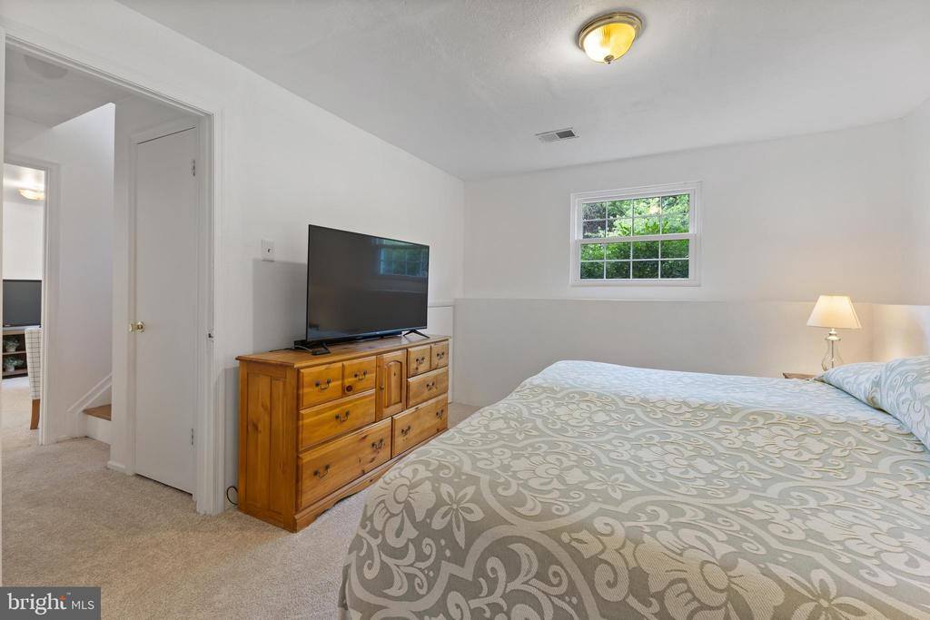 2213 Holly Oak Court, Waldorf, MD 20601