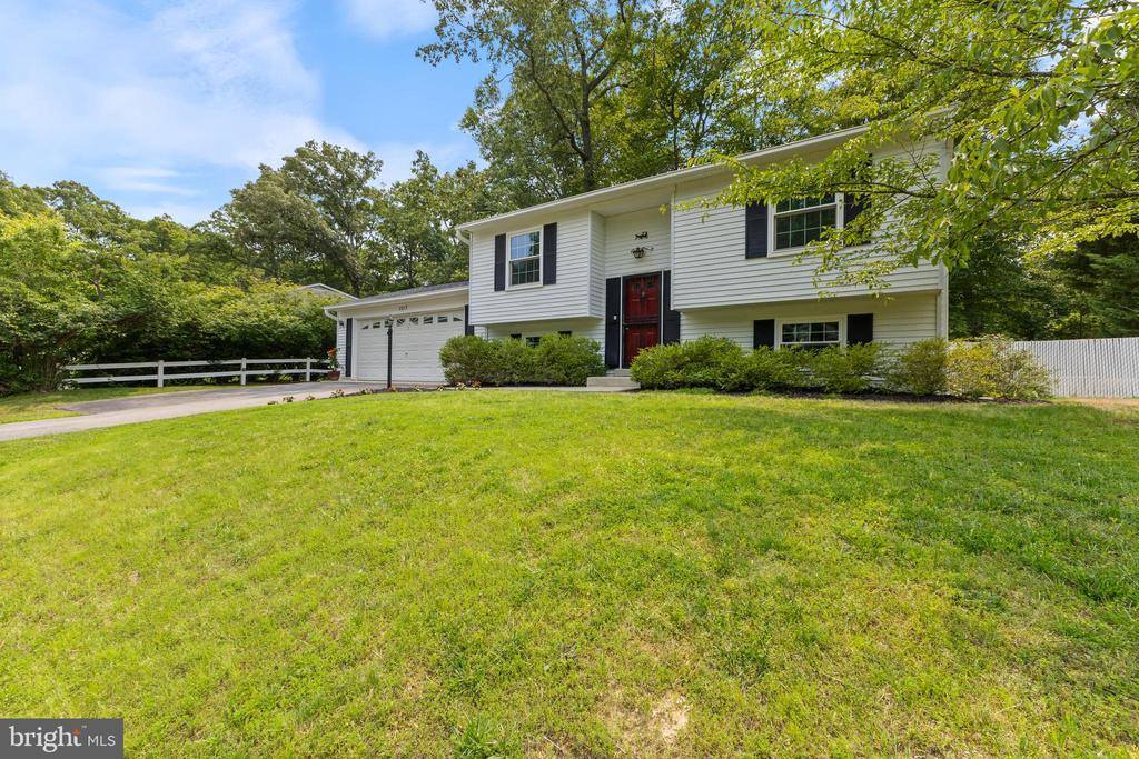 2213 Holly Oak Court, Waldorf, MD 20601