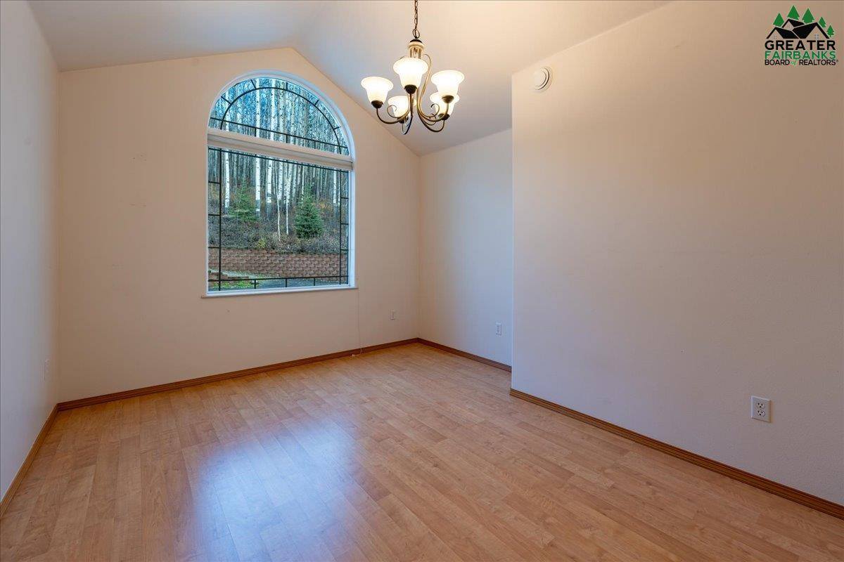 682 Lancaster Drive, Fairbanks, AK 99712