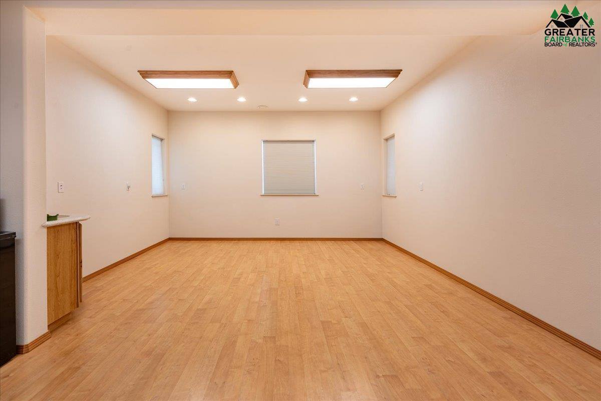 682 Lancaster Drive, Fairbanks, AK 99712