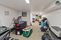 682 Lancaster Drive, Fairbanks, AK 99712