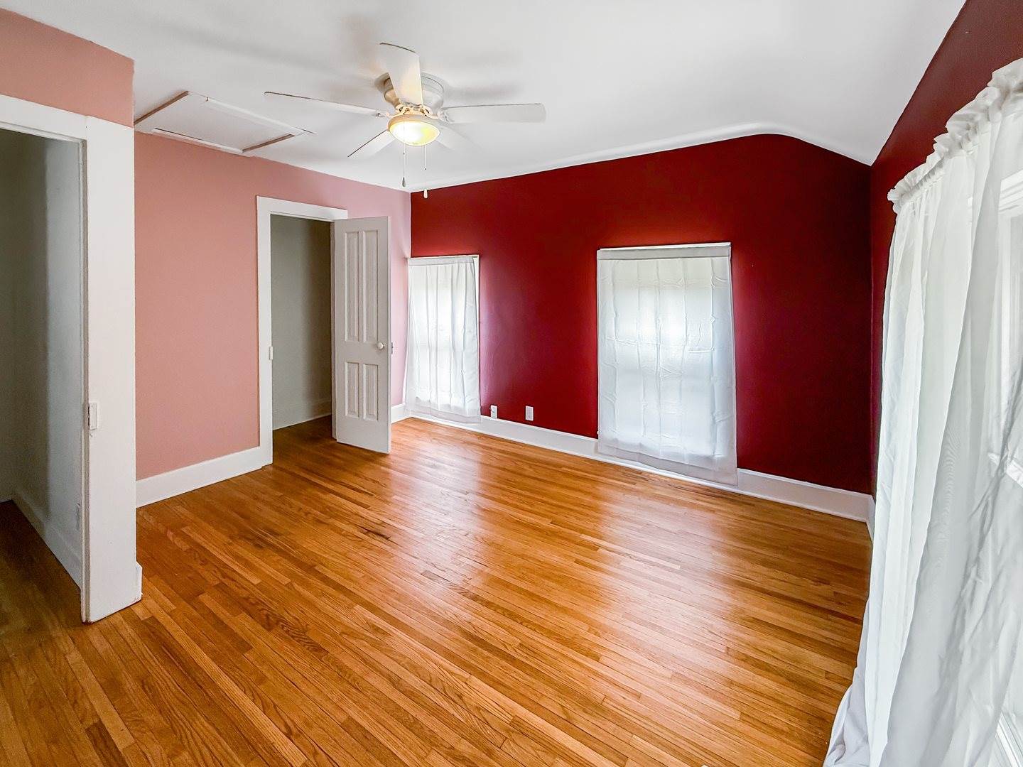 821 West Douglas Street, Freeport, IL 61032