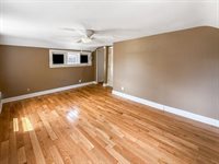 821 West Douglas Street, Freeport, IL 61032