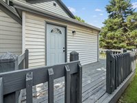 821 West Douglas Street, Freeport, IL 61032