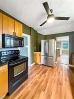 821 West Douglas Street, Freeport, IL 61032