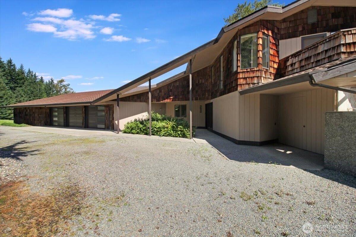 3630 252nd Street NE, Arlington, WA 98223