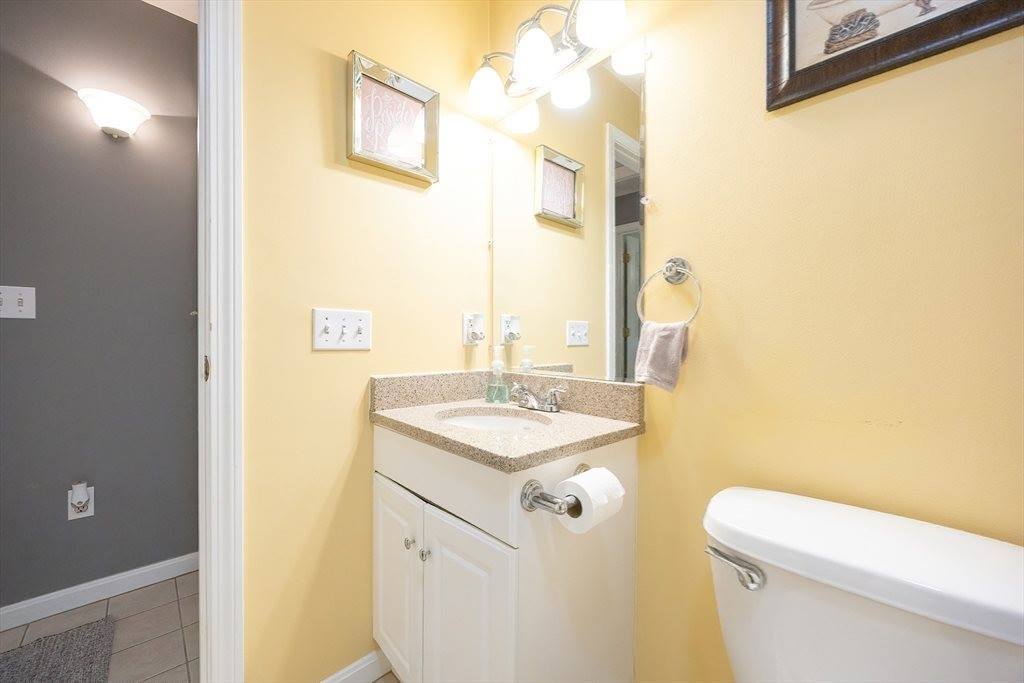 65 Bliss Ave, #4, Attleboro, MA 02703