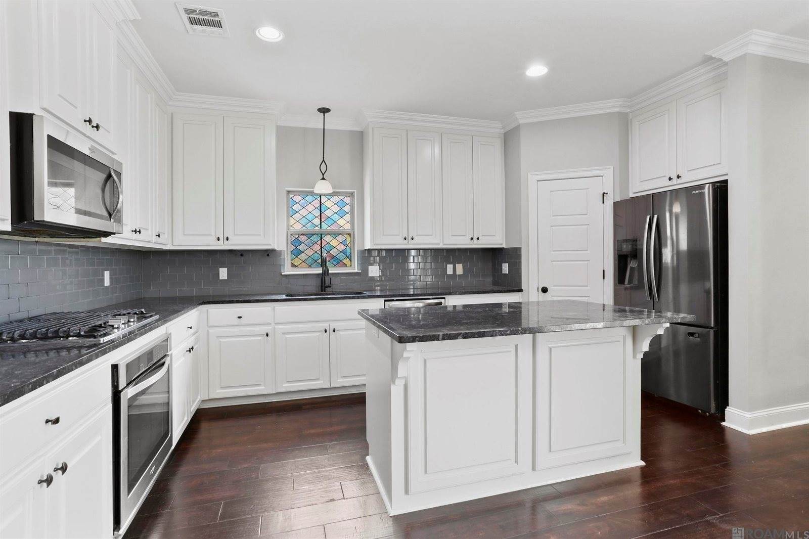 16520 Orchard Way Dr, Prairieville, LA 70769